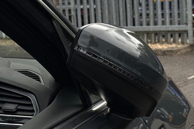 VOLKSWAGEN Tiguan Photo 47