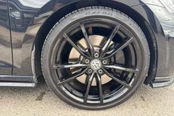 VOLKSWAGEN Golf Photo 5