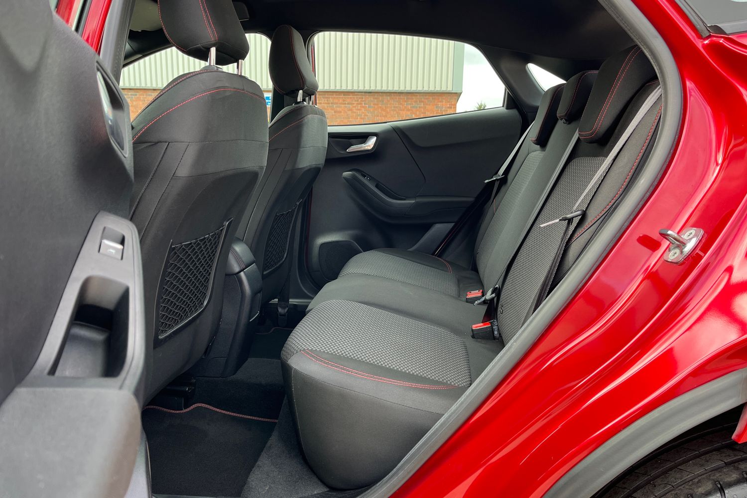 Ford Puma Photo 26