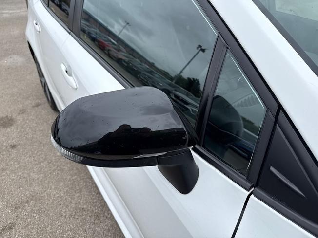 TOYOTA Corolla Photo 20
