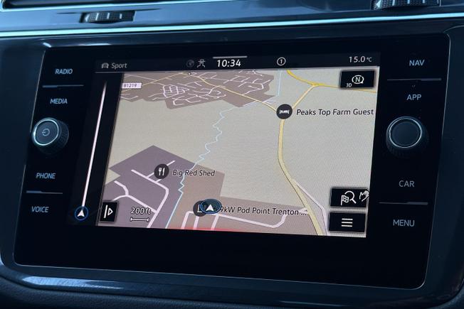 VOLKSWAGEN Tiguan Allspace Photo 14