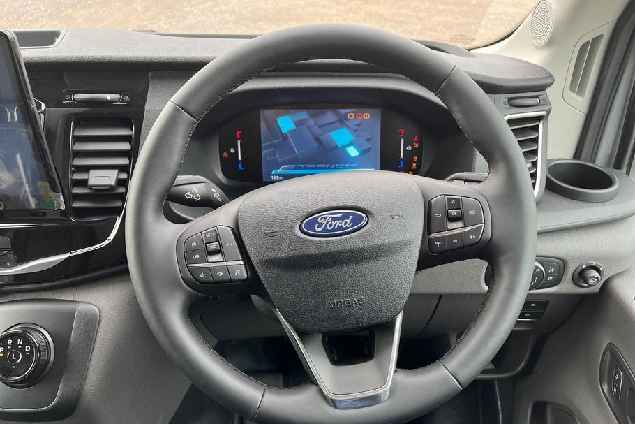 Used Ford E-TRANSIT YP75HFB 27