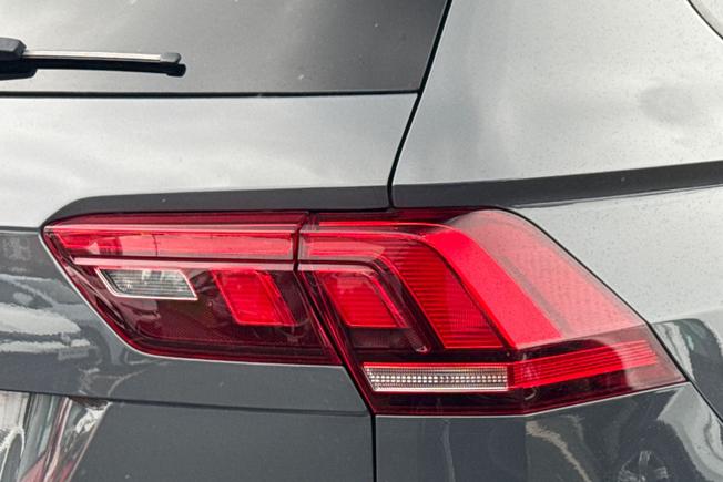 Volkswagen Tiguan Photo 18