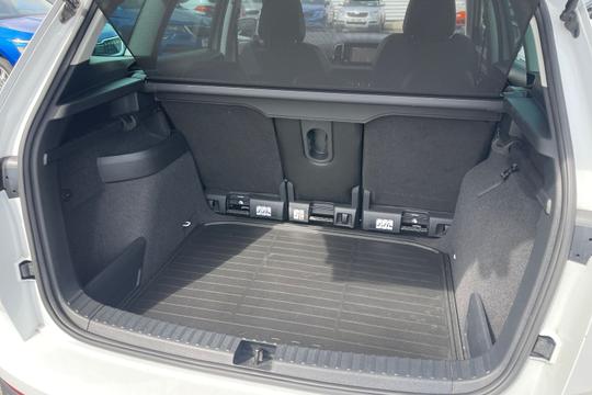 Skoda Karoq Photo autoimg-0b3fc1b4f2383f663f03202bede6a87da3ffb656.jpg