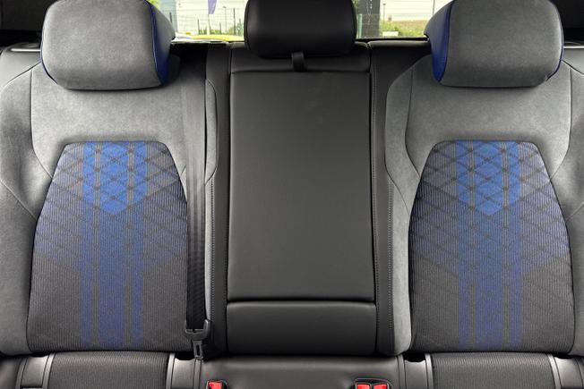 Volkswagen Golf Photo 41