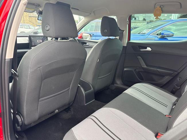 SEAT Leon Photo 35
