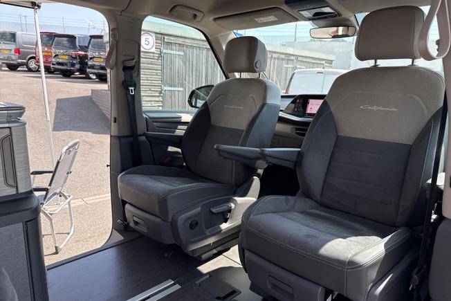 VOLKSWAGEN California Photo 31