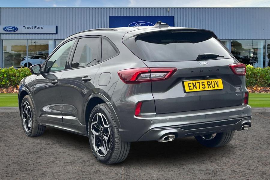 Ford Kuga Photo autoimg-0b491588dd76dc82e6317fbece7024ca1151d3b3.jpg