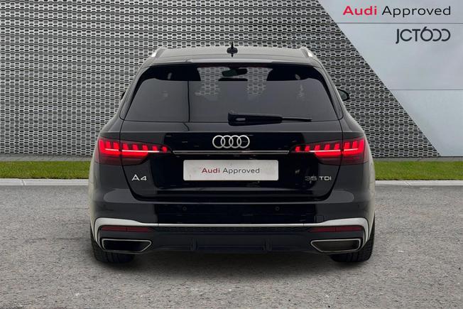 AUDI A4 Avant Photo 7