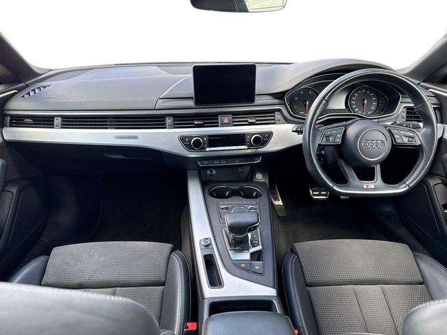 AUDI A5 Photo 10