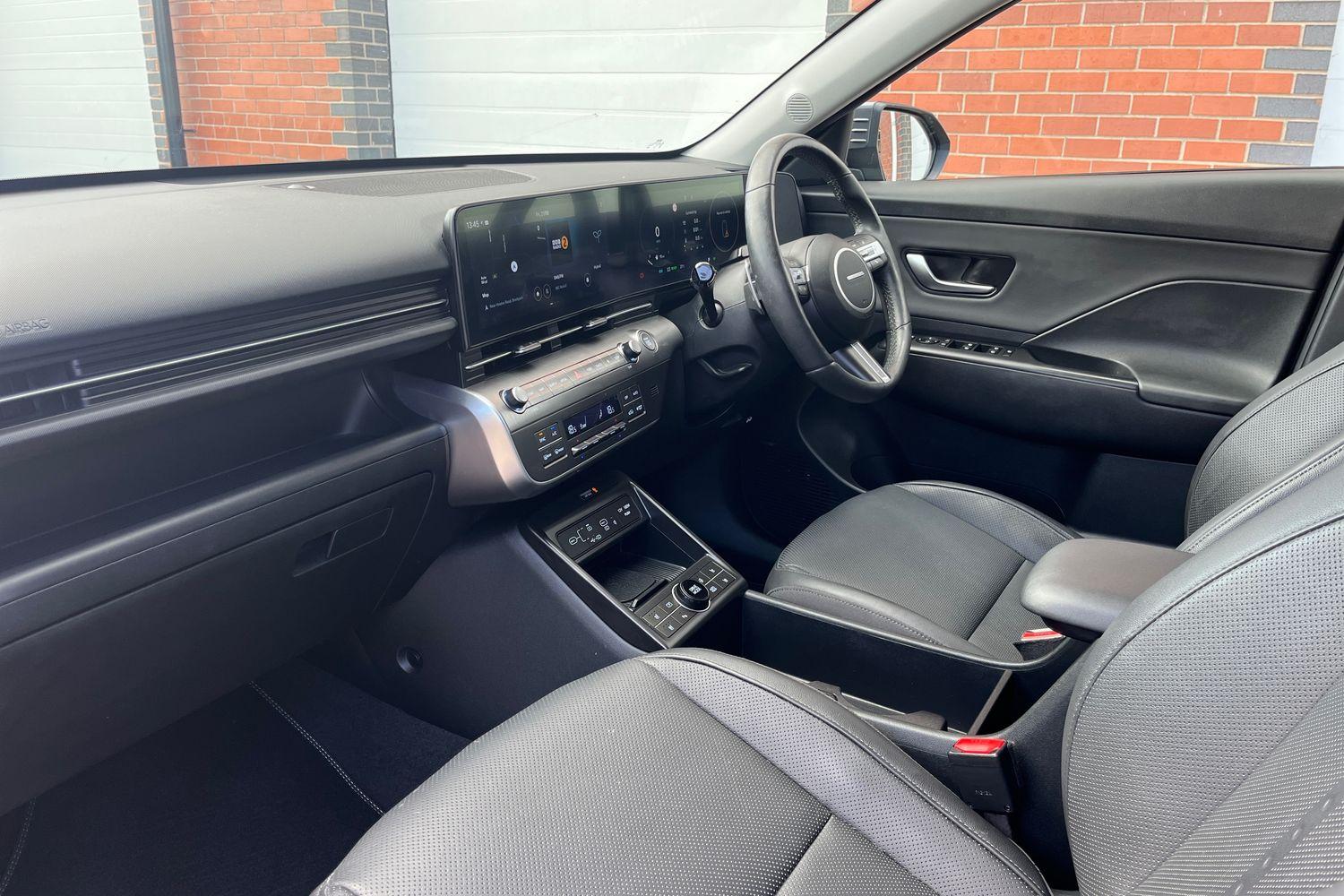 Hyundai KONA Photo 17