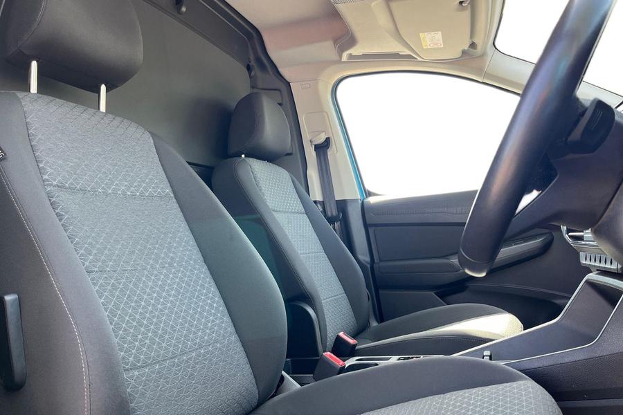 Ford TRANSIT CONNECT Photo autoimg-0b4fd225f8e409f8bcf9b631a48c6fd3886a9b23.jpg
