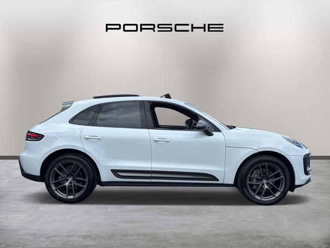 PORSCHE Macan Photo 8