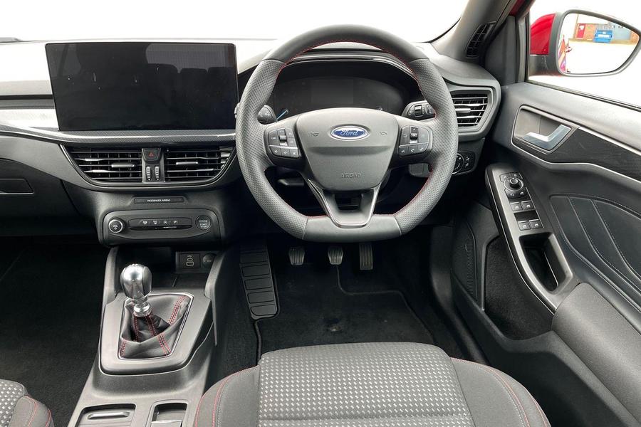 Ford Focus Photo autoimg-0b59a1c555d3a1ea4ccdfd35a66c792c777201ad.jpg