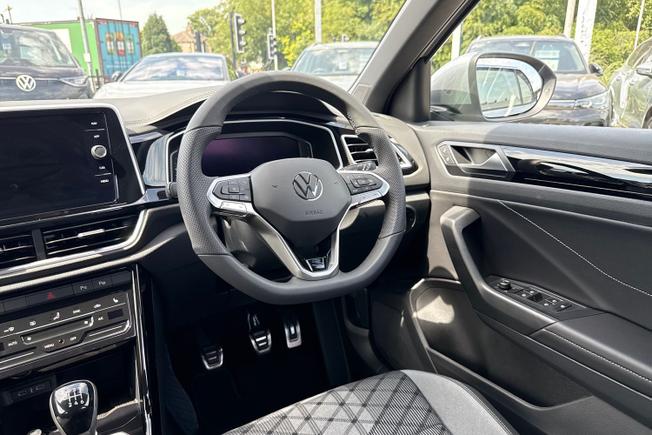 VOLKSWAGEN T-Roc Photo 38