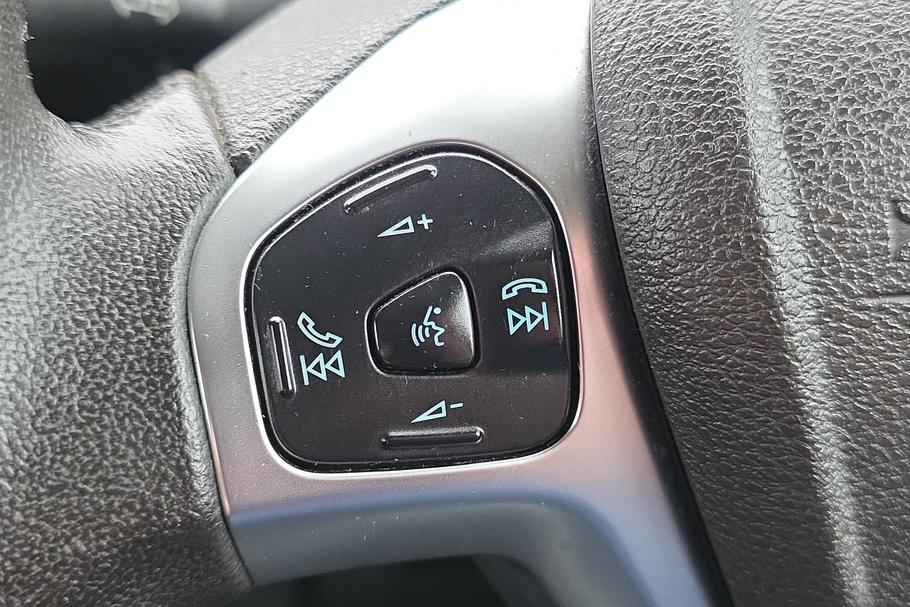 Used Ford TRANSIT COURIER 28