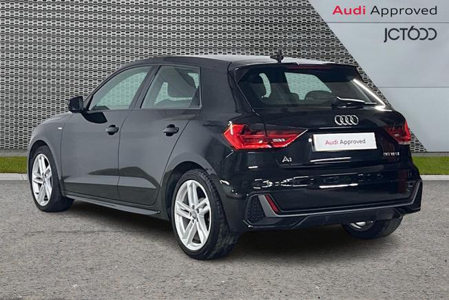 Audi A1 Photo 3