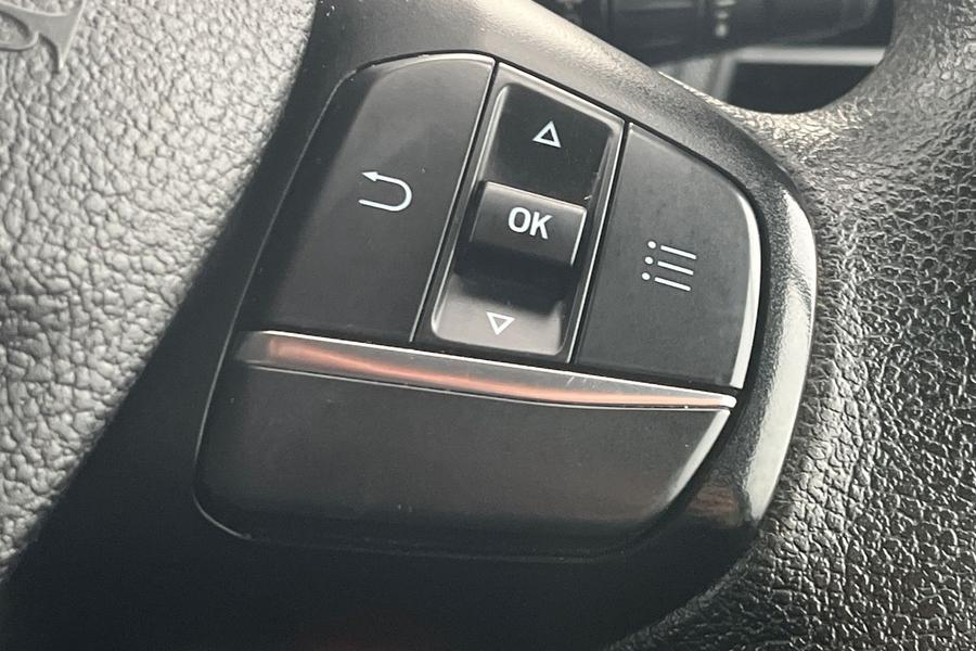 Ford Transit Custom Photo autoimg-0b641f9f0ec871f4aae8f7ddea2ea783f61093da.jpg