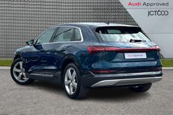 Audi e-tron Photo 3