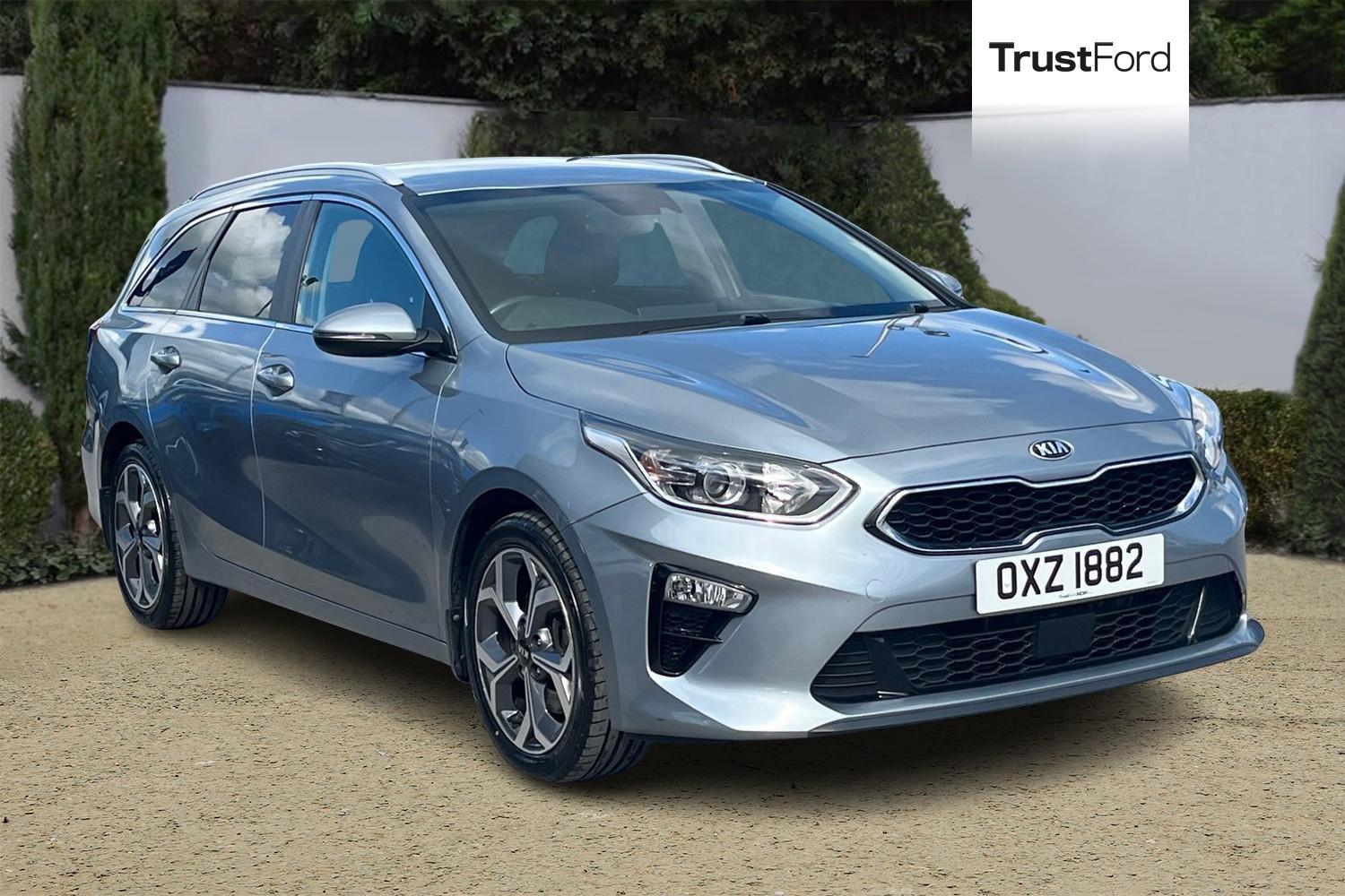 Kia CEED Photo 0