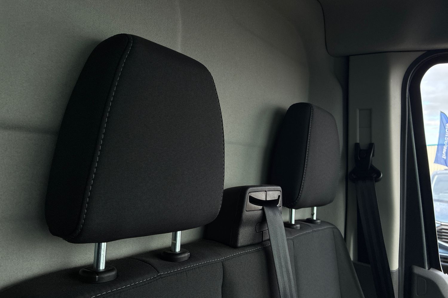 Ford TRANSIT Photo 36