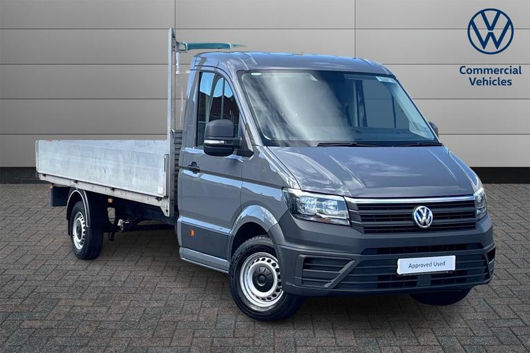 Used 2022 VOLKSWAGEN Crafter 2.0 TDI CR35 Startline Flat Frame Chassis Cab 2dr Diesel Manual FWD LWB Euro 6 (s/s) (Flat Frame) (140 ps) Pure Grey at JCT600