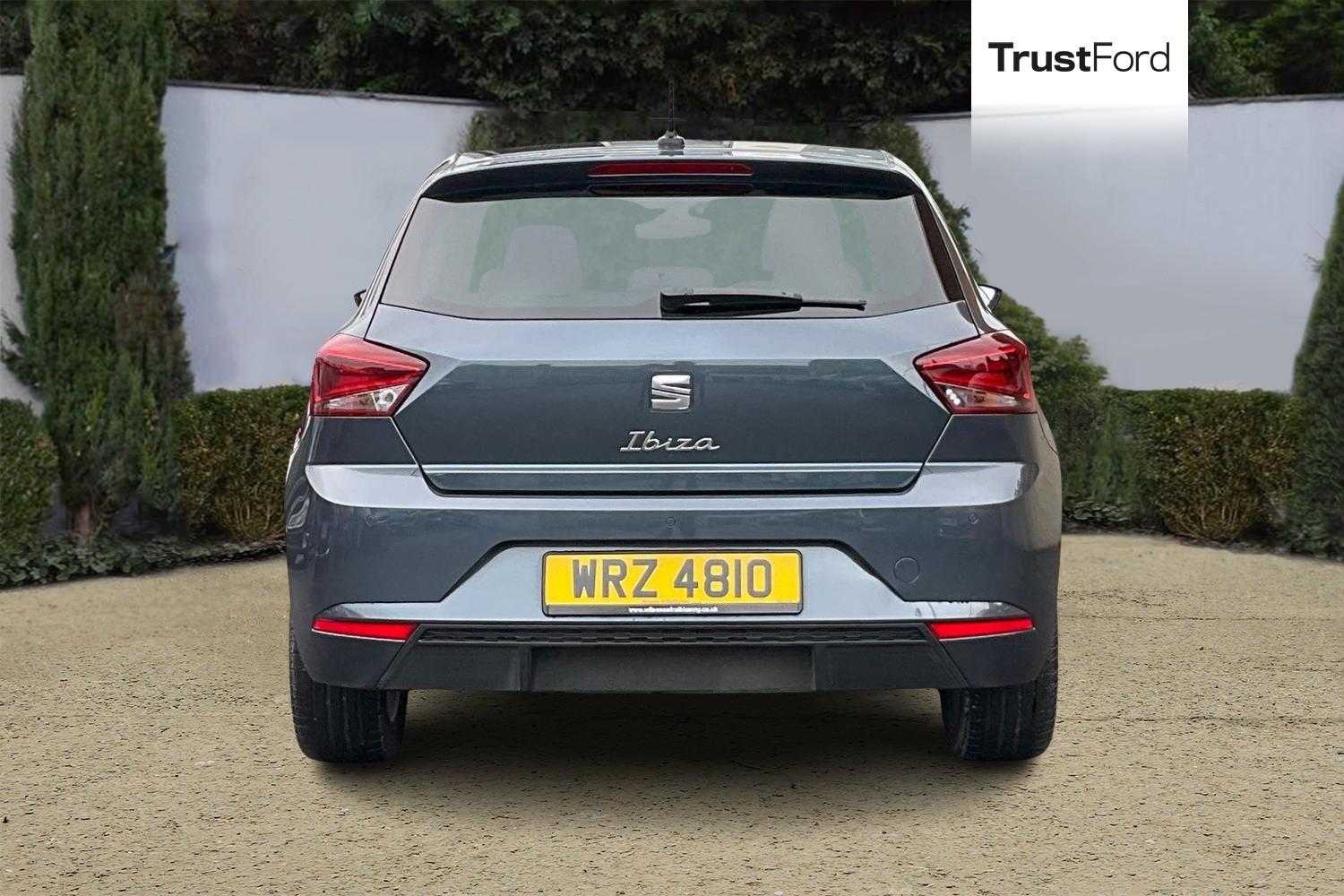 SEAT IBIZA Photo 6