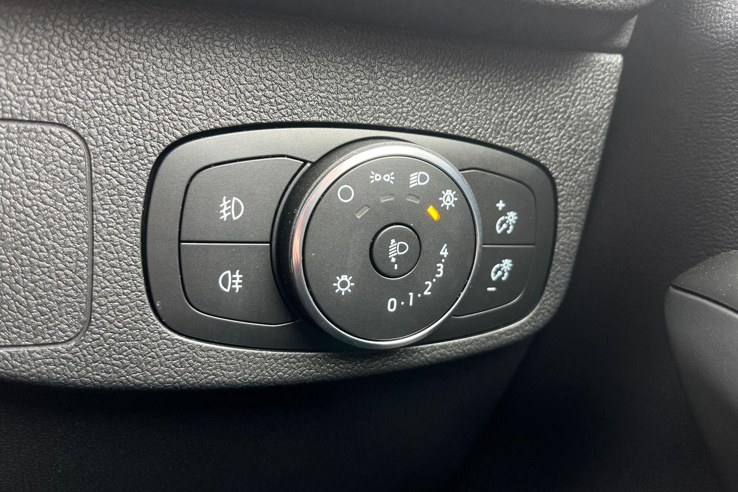 Ford Focus Photo 36