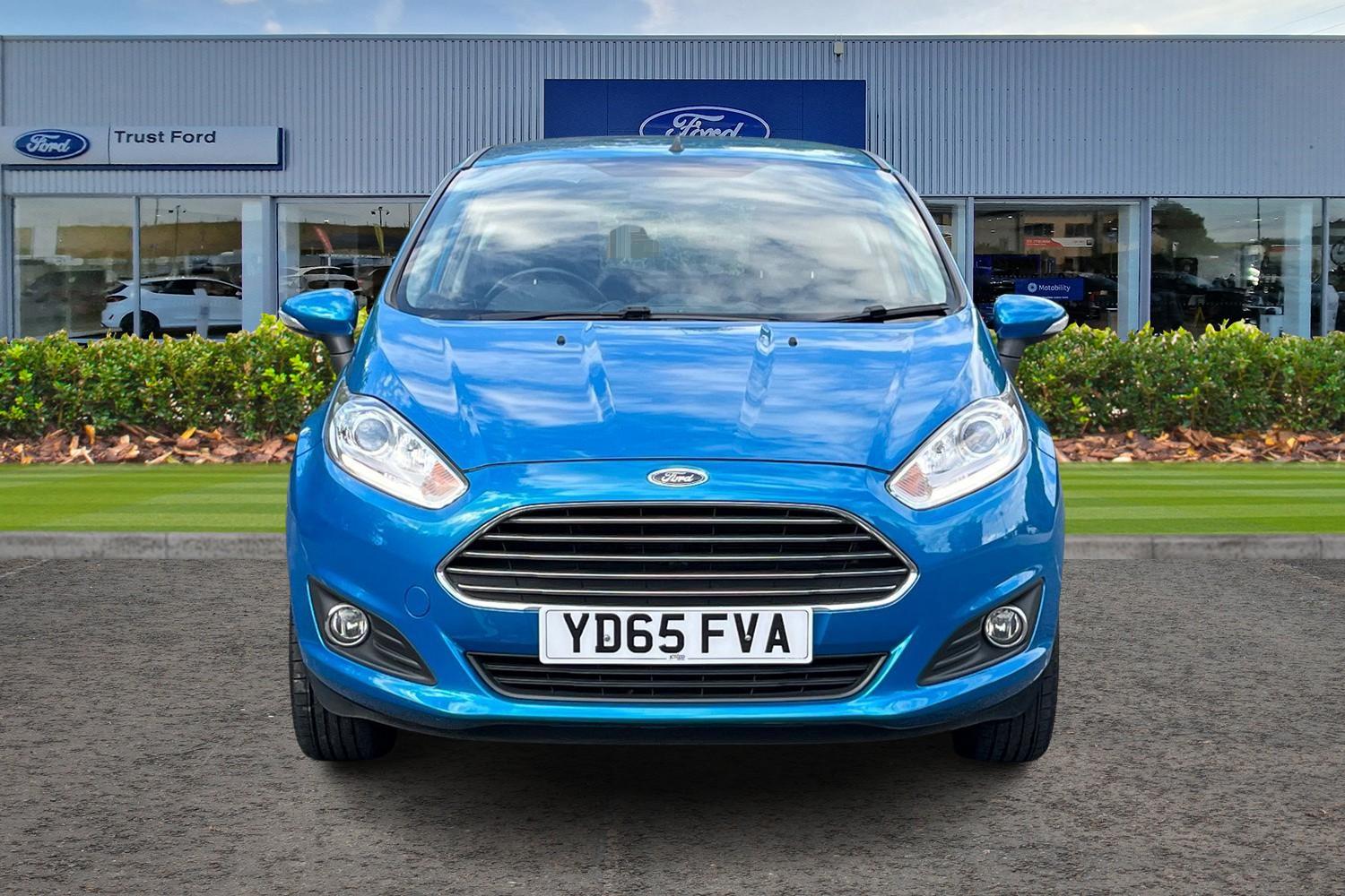 Ford FIESTA Photo 5