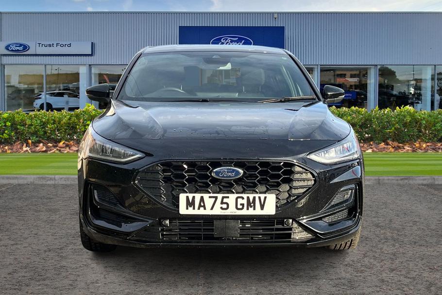 Used Ford FOCUS MA75GMV 6