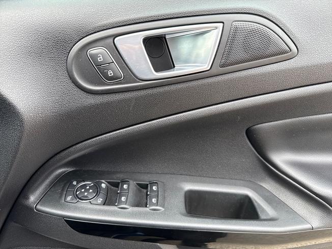 FORD Ecosport Photo 29