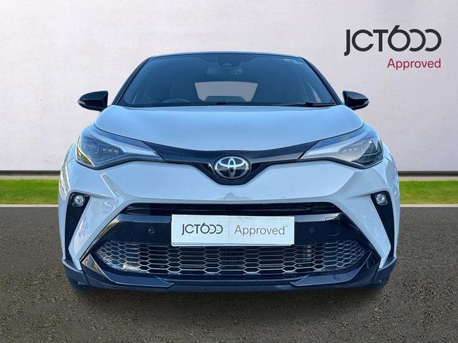 TOYOTA C-Hr Photo 8