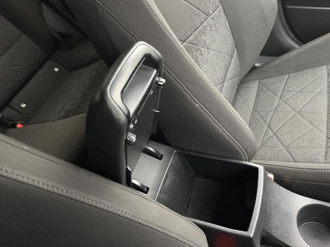 HYUNDAI Bayon Photo 39