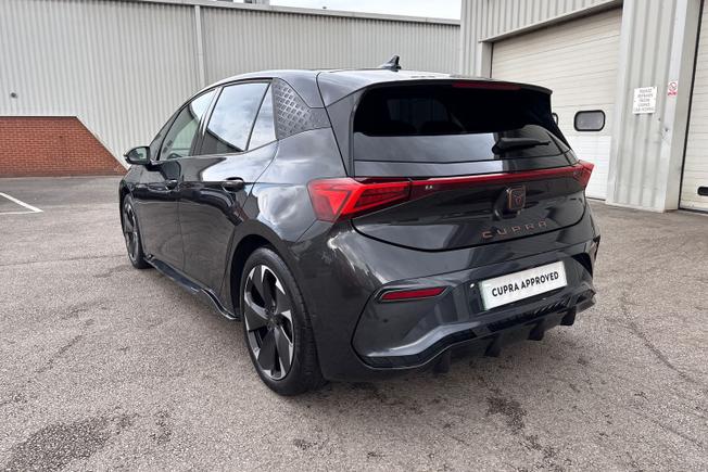 CUPRA BORN Photo 24