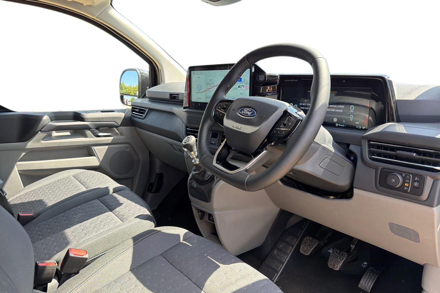 Ford TRANSIT CUSTOM Photo 13