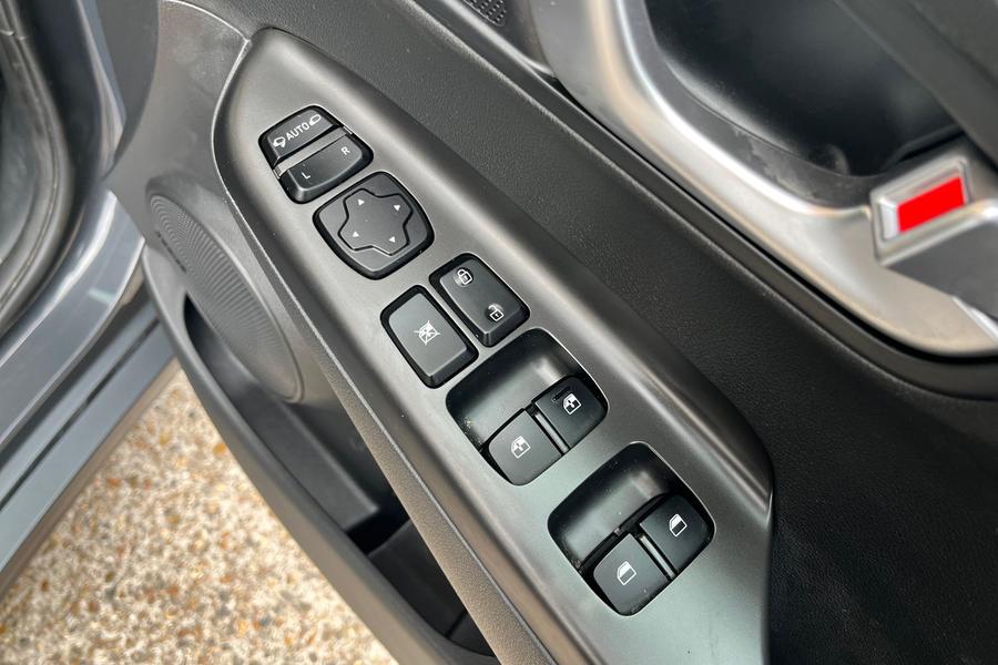 Hyundai KONA Photo autoimg-0b90a838a2325563242fcac3dddf158eeecb7a9c.jpg