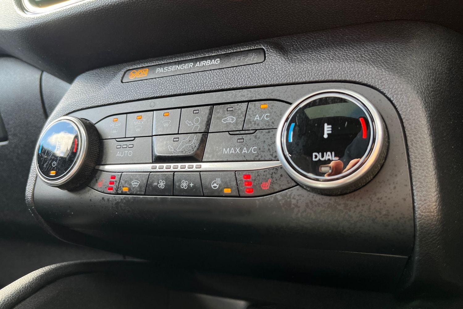 Ford Kuga Photo 31