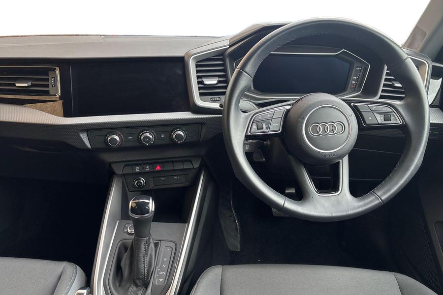 Audi A1 Photo autoimg-0b9d18fc13adad88218d3c224247e3b15331e442.jpg