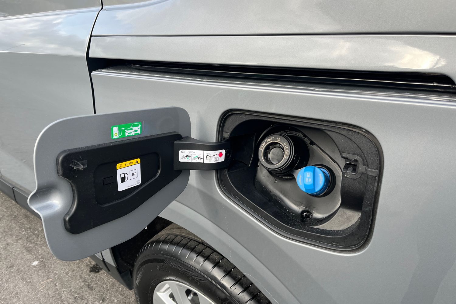 Ford TRANSIT COURIER Photo 40