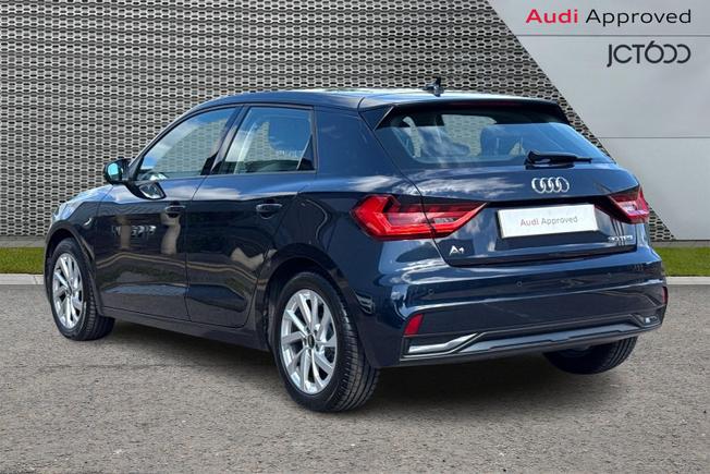 Audi A1 Photo 3