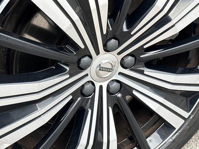 VOLVO XC60 Photo 24