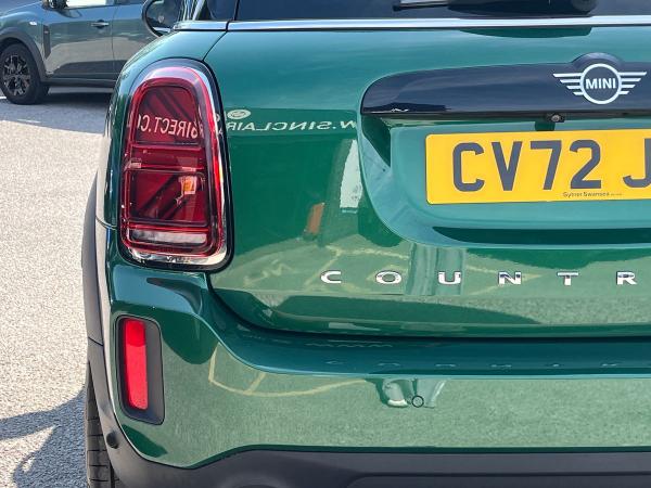 MINI Countryman Photo autoimg-0ba42799ddb3a1e3e388b4e01212d96cf0dde3a4.jpg