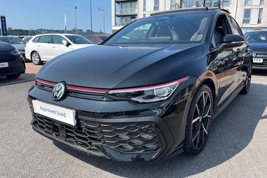 Volkswagen Golf Photo autoimg-0ba76c6238c1bb39afaef685c05710af56a48448.jpg