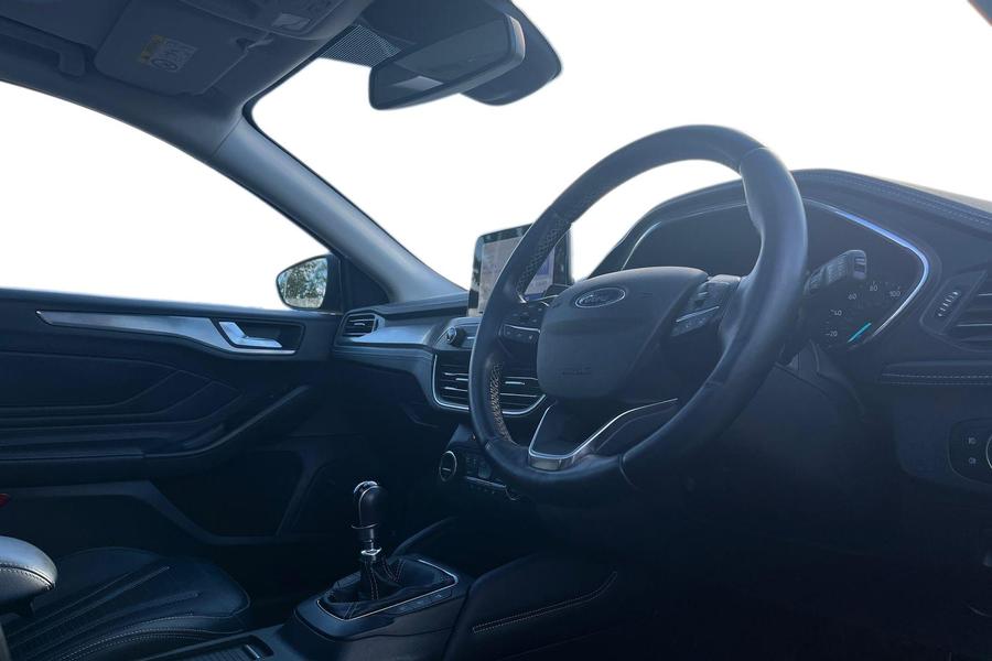 Ford Focus Photo autoimg-0ba7eccd1cfeca3e8e4abb603aa88a2a79487468.jpg
