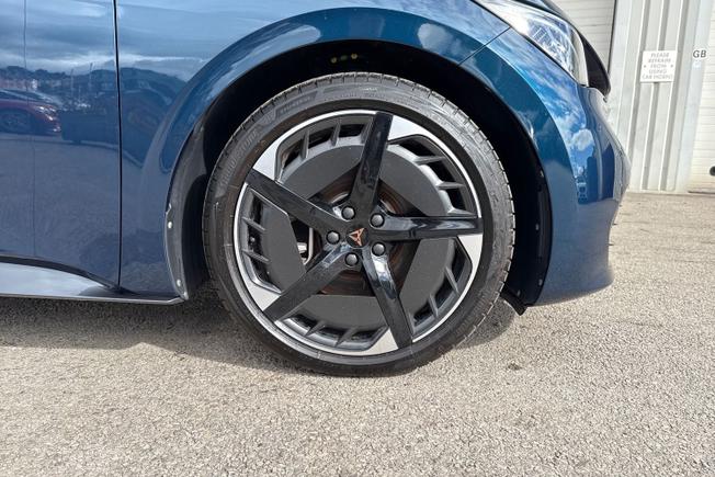 CUPRA Born Photo 5