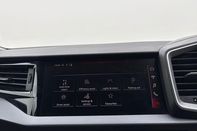 AUDI A1 Photo 13