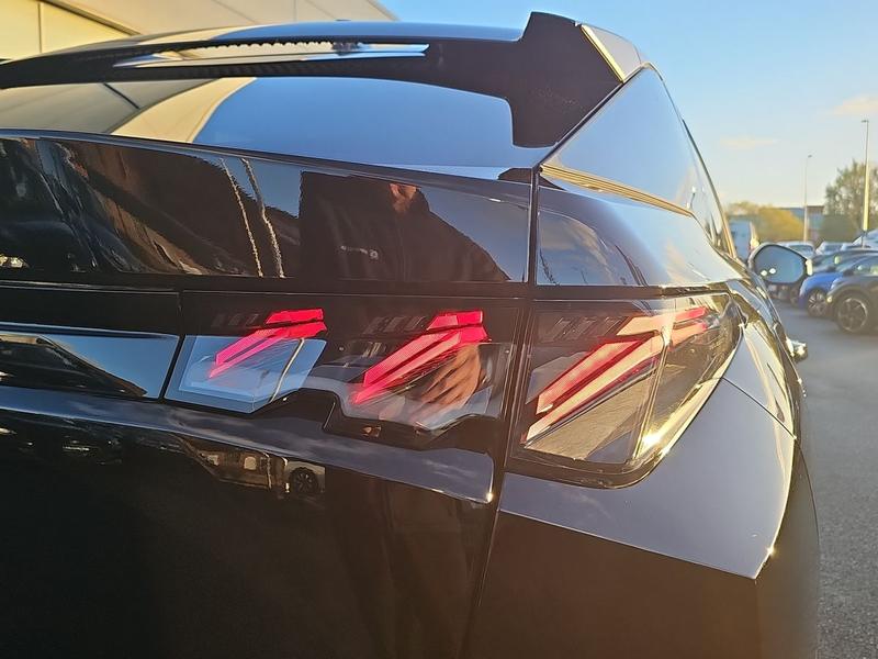 Used Peugeot 3008 KW74UYF 29