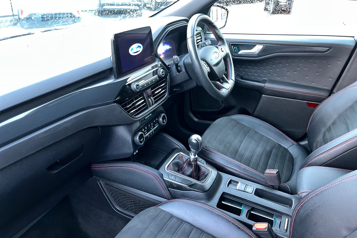 Ford KUGA Photo 17