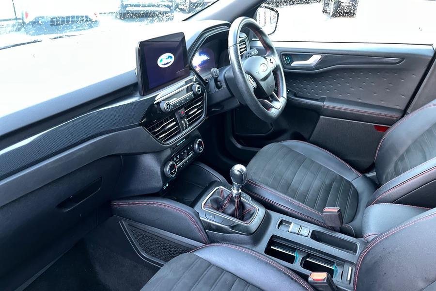 Ford KUGA Photo autoimg-0bb5bad5fc8de6fed50c79a172fe8e1e080c0d1d.jpg