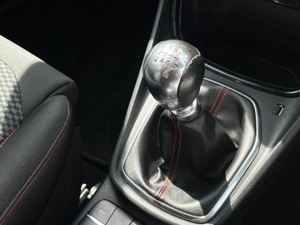Ford Puma Photo autoimg-0bba7736569902c1bd7a35d71d6d7afd20154781.jpg